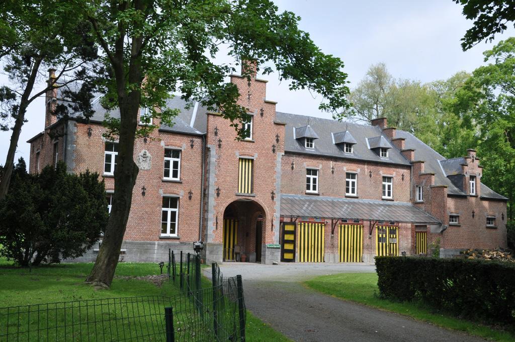 Lozerkasteel Hotel Kruishoutem ภายนอก รูปภาพ